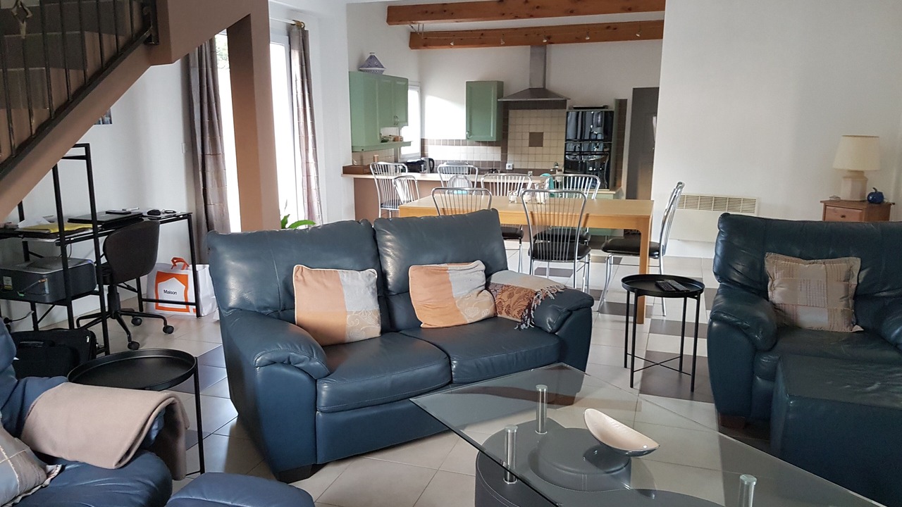 Photo of Livingroom in Bouc-Bel-Air