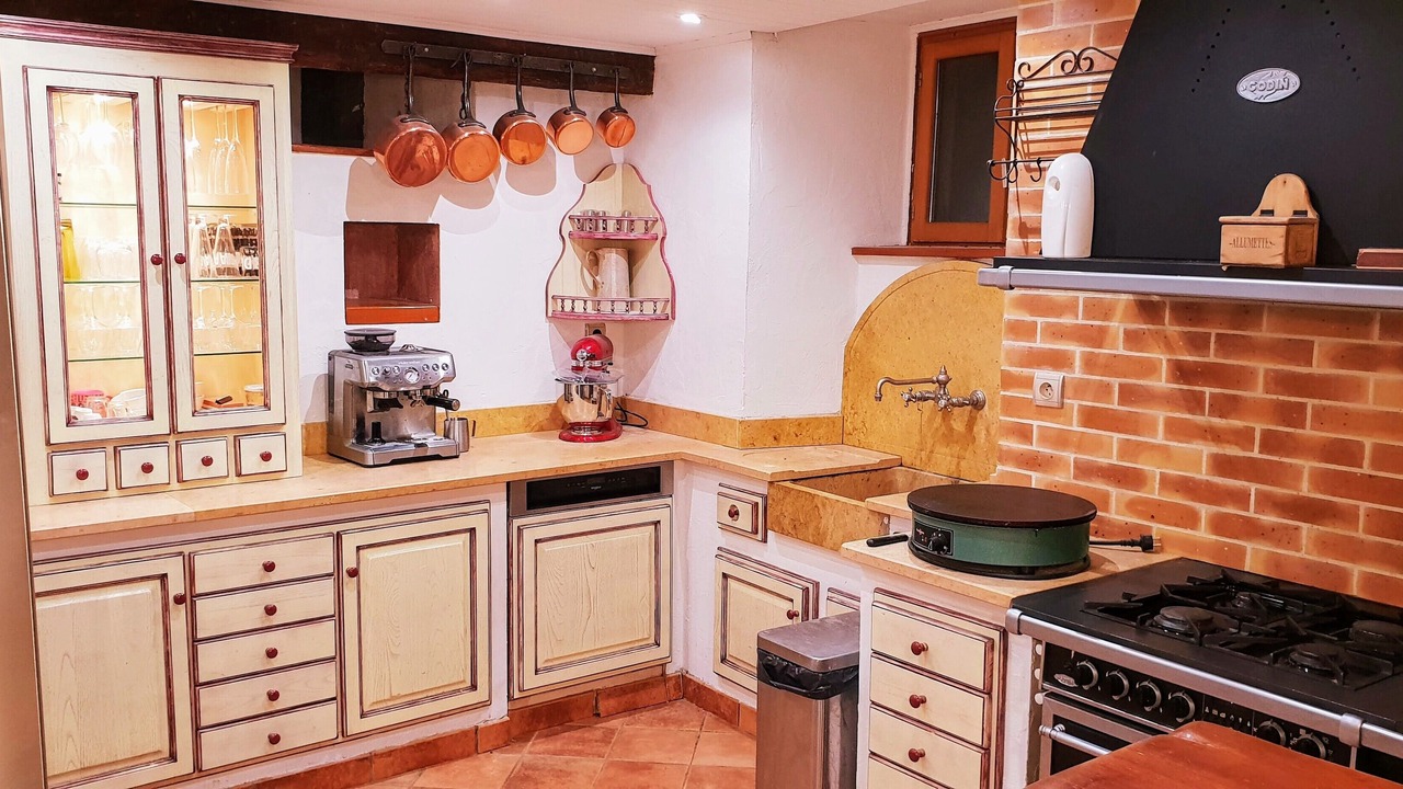 Photo of Kitchen in Louvie-Soubiron