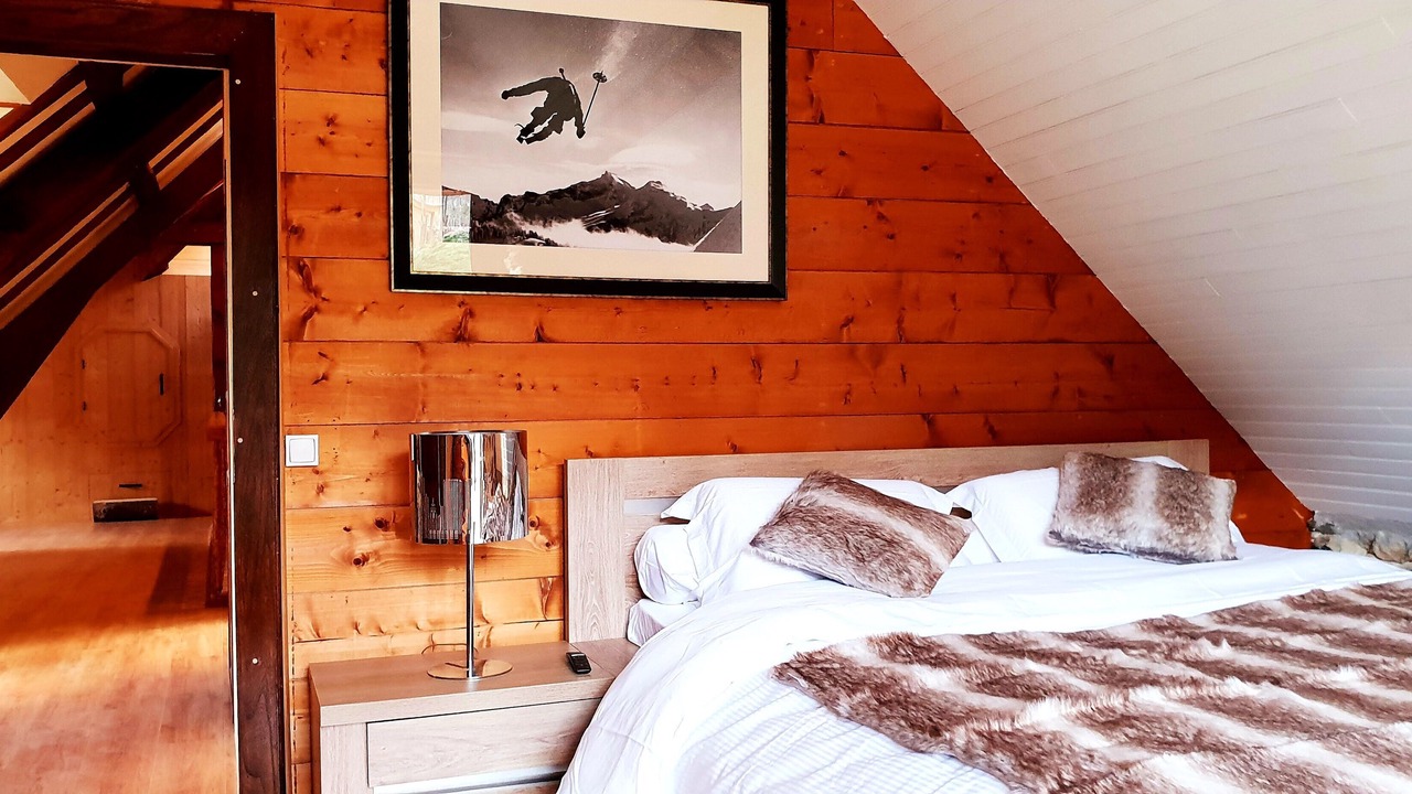 Photo of Bedroom in Louvie-Soubiron