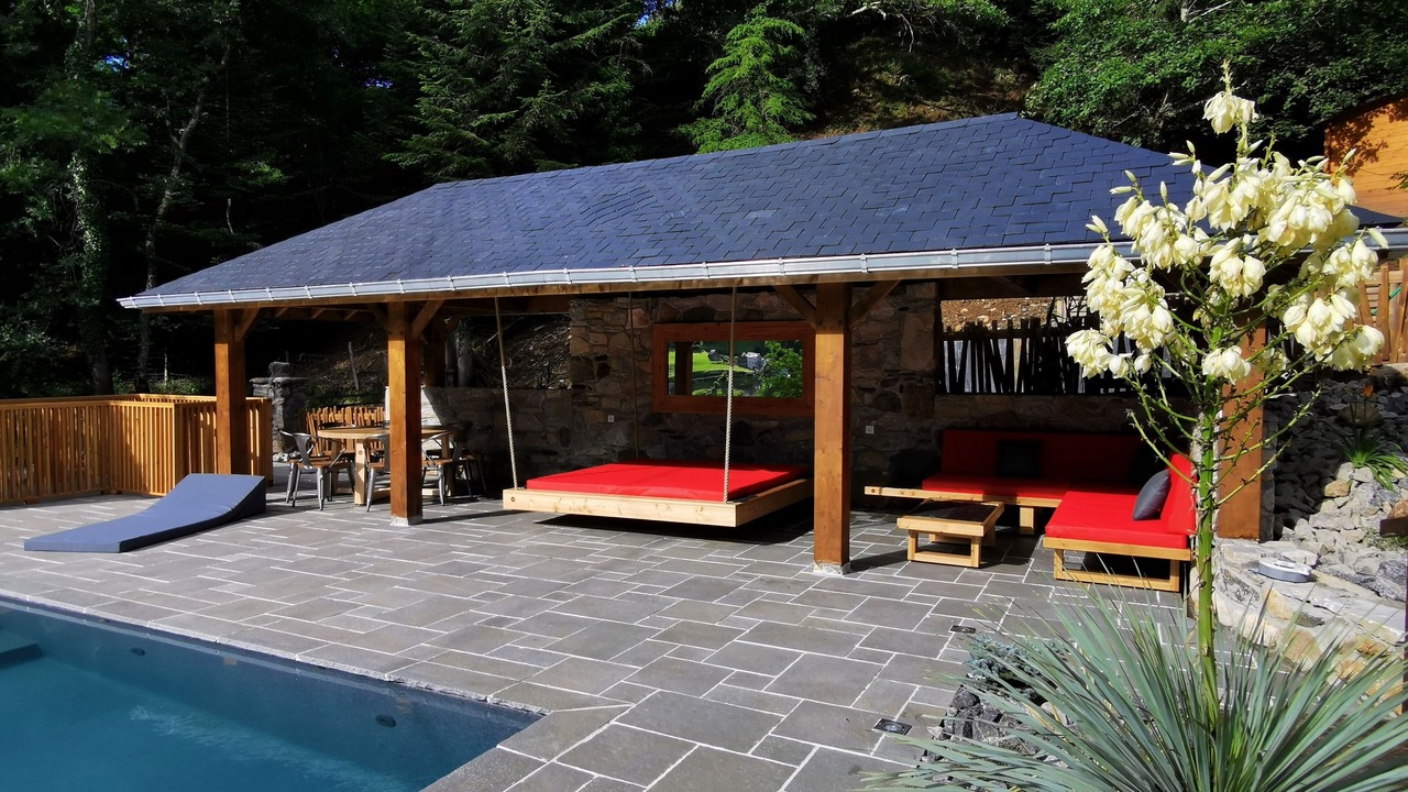 Photo of Outdoor in Louvie-Soubiron