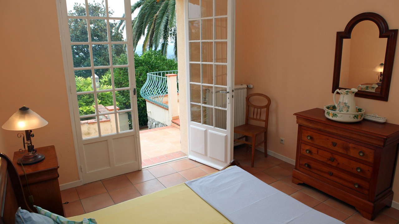 Photo of Others in Speracedes