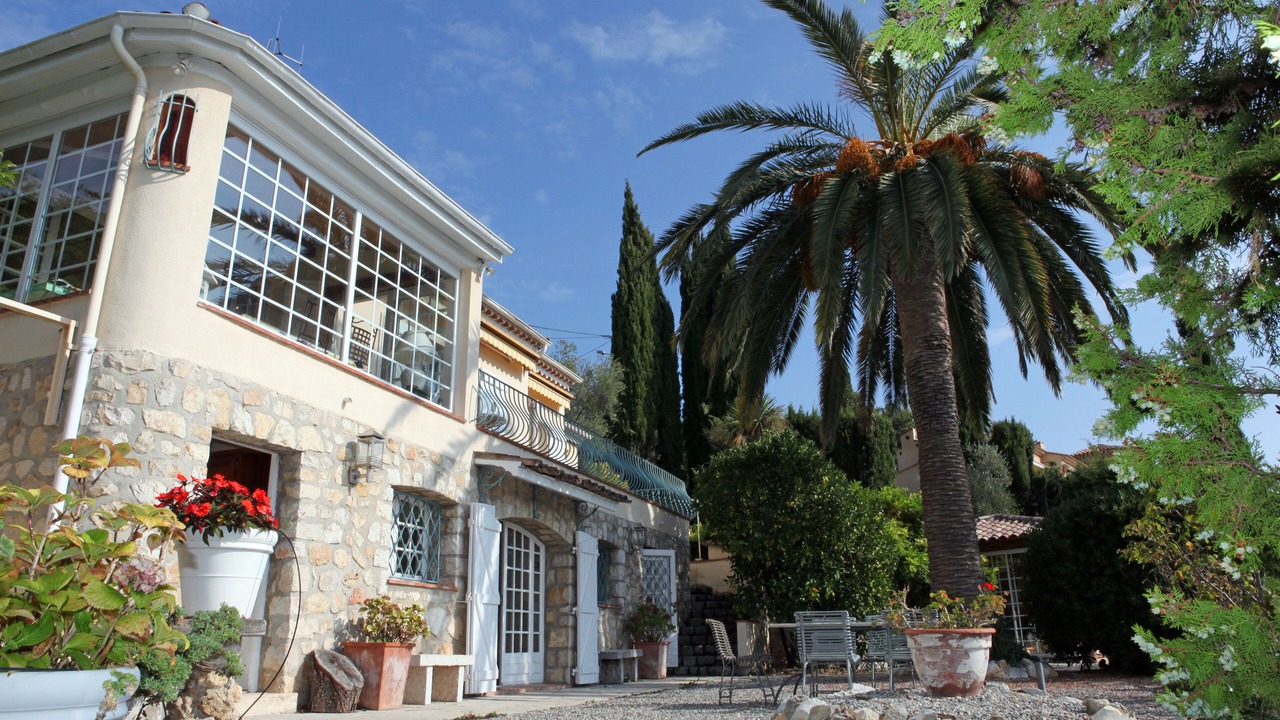 Photo of Others in Speracedes