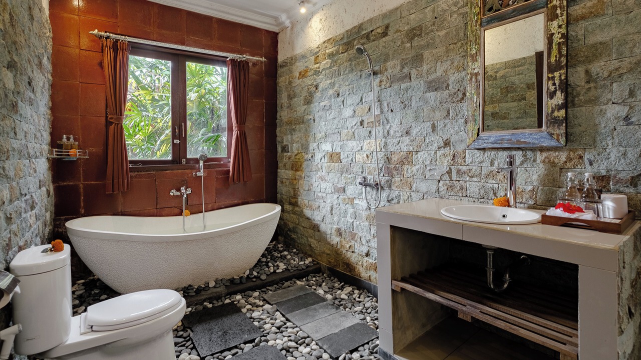 Photo of Bathroom in Kedewatan