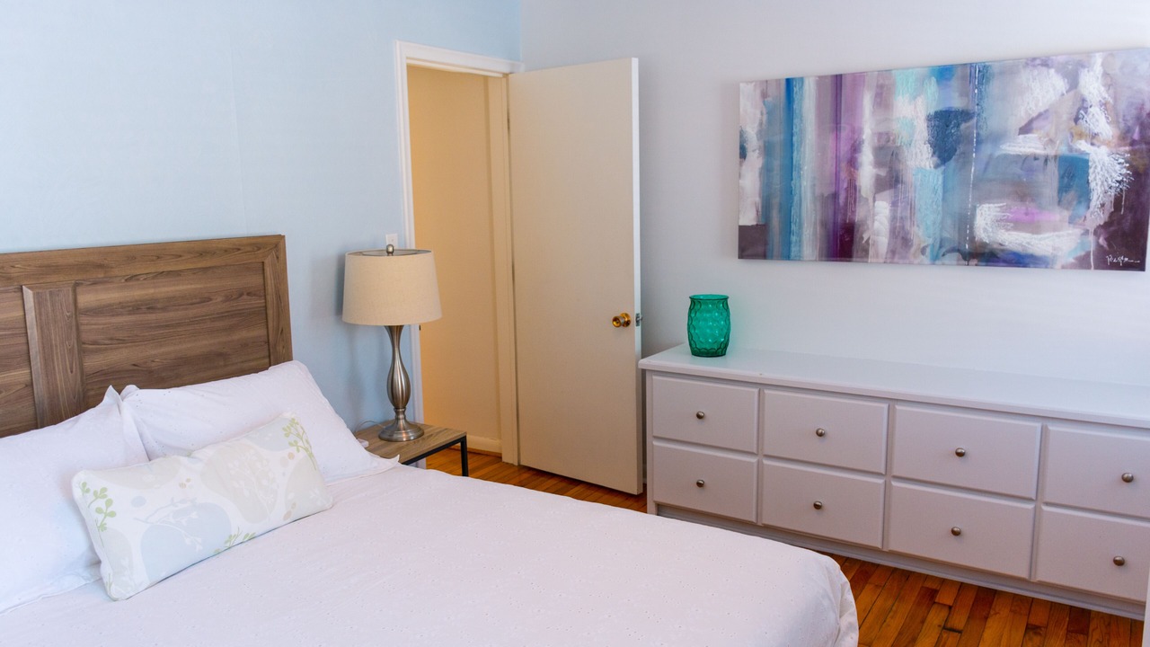 Photo of Bedroom in Leamington