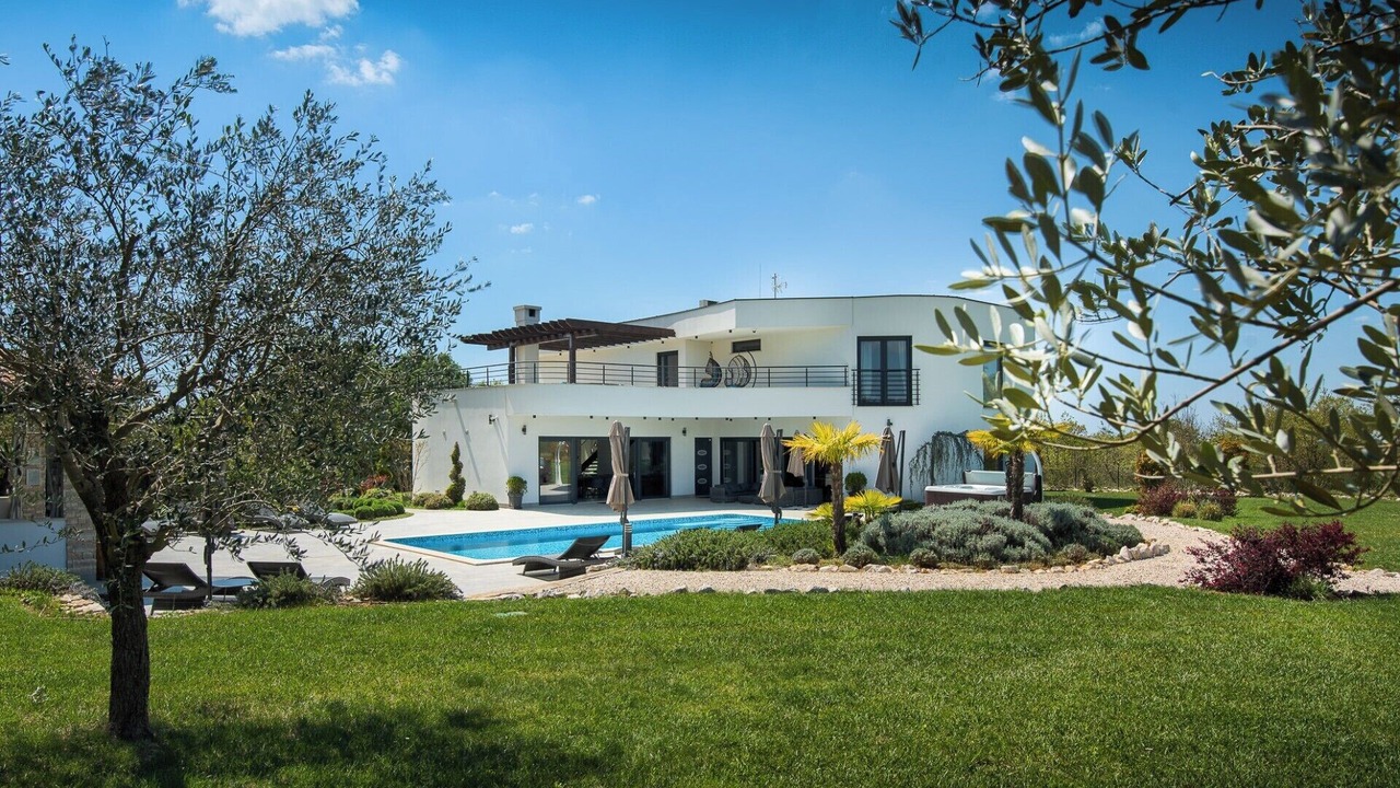 Photo of Outdoor in Jursici