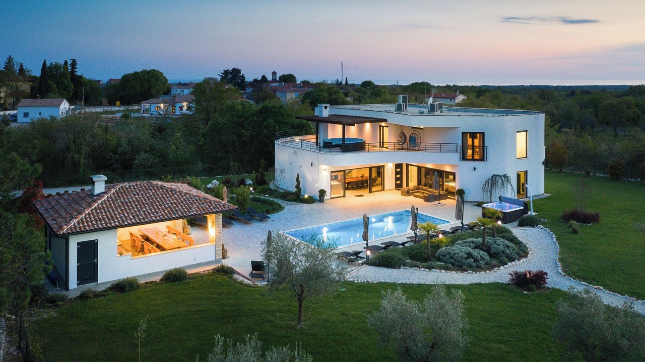 Photo of Outdoor in Jursici
