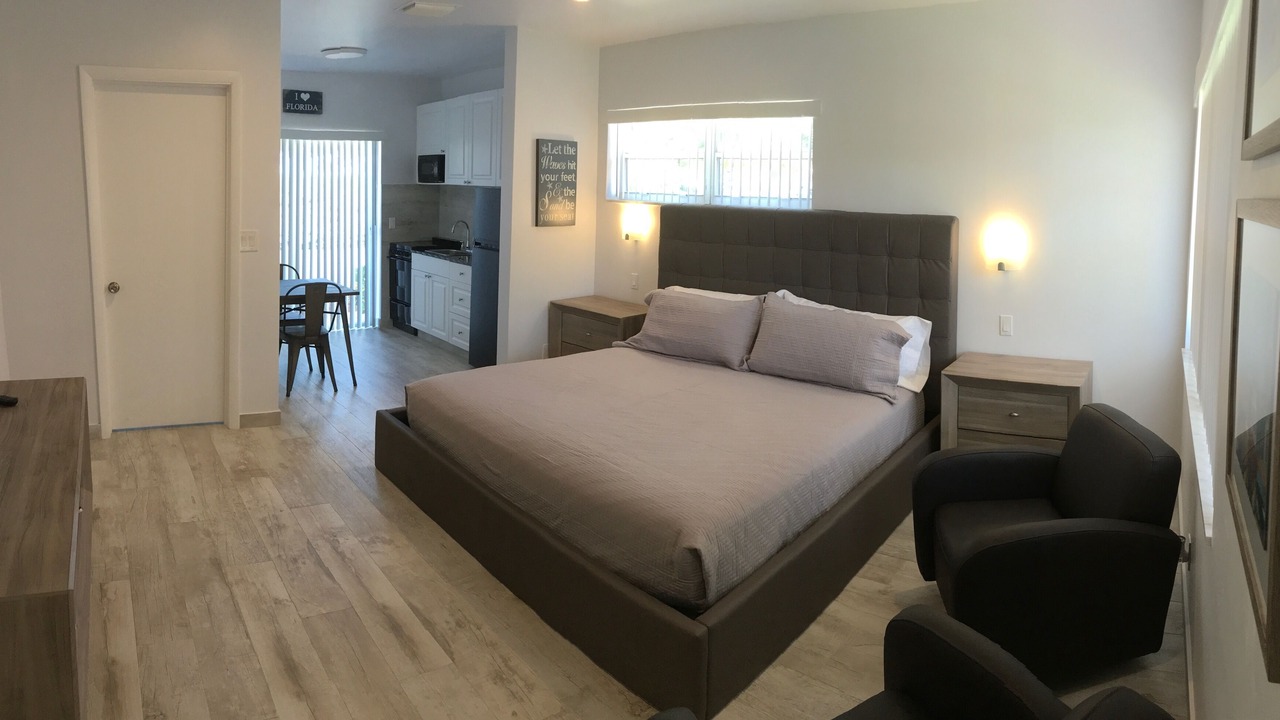 Photo of Bedroom in Deerfield Beach