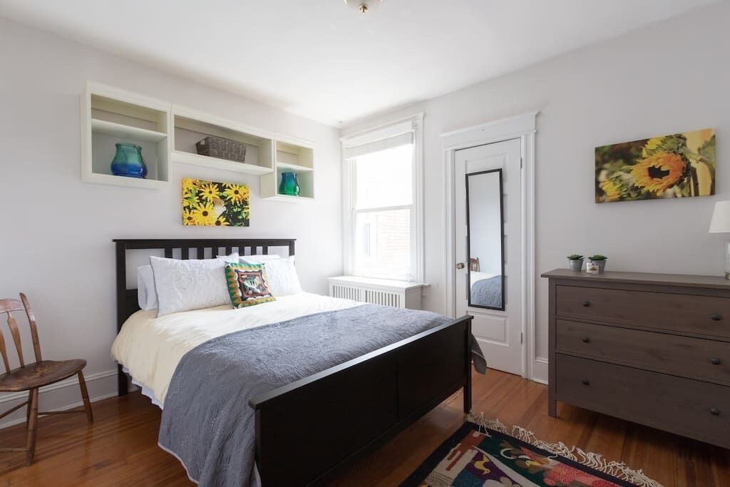 Photo of Bedroom in Columbia Heights