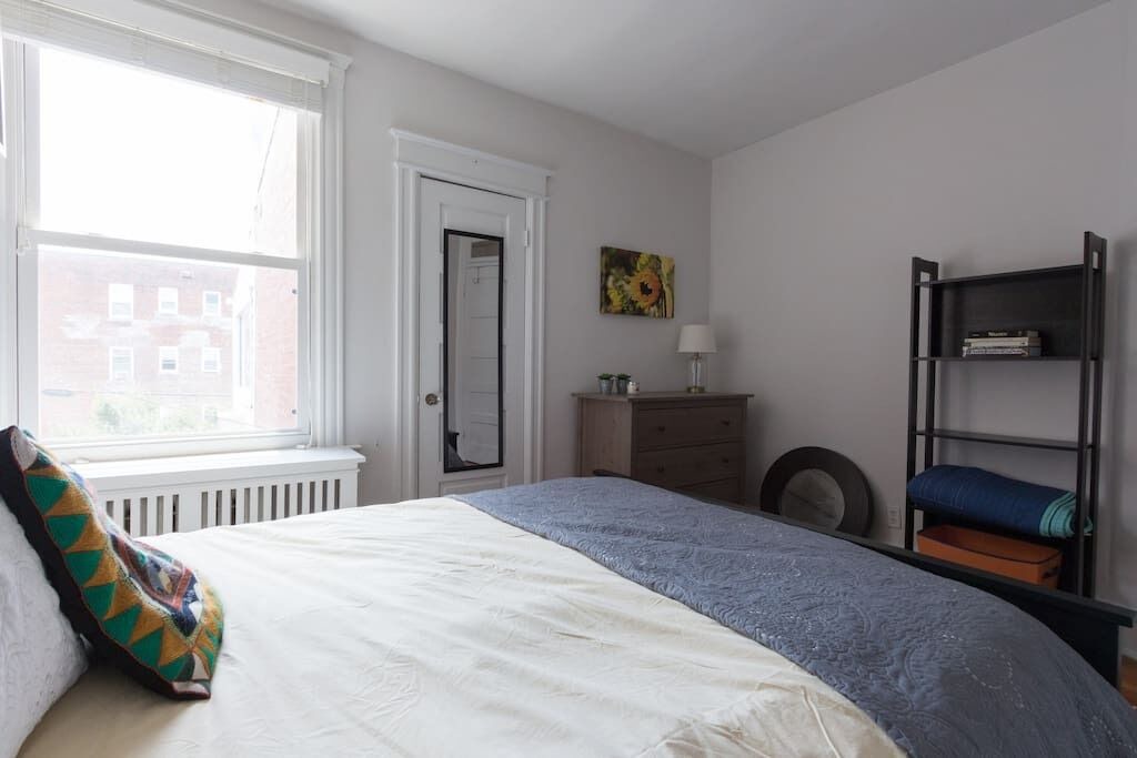 Photo of Bedroom in Columbia Heights