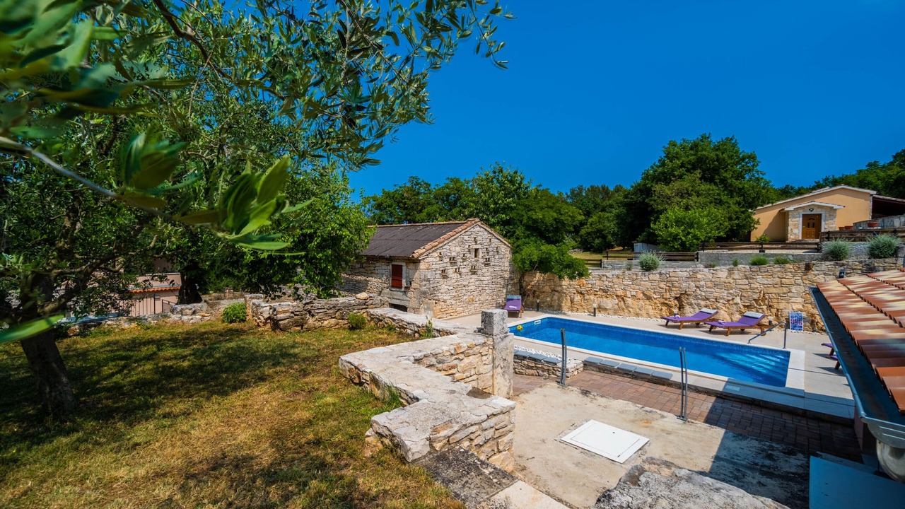 Photo of Outdoor in Rakalj
