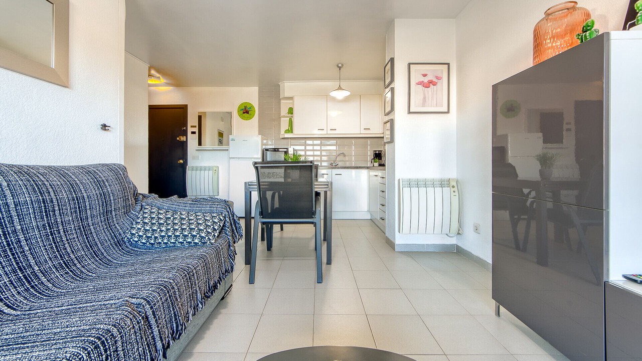 Photo of Livingroom in Roses Town Center