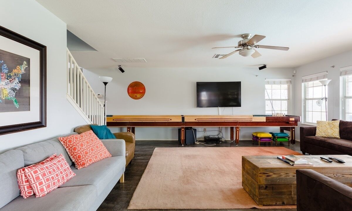 Photo of Livingroom in Pflugerville