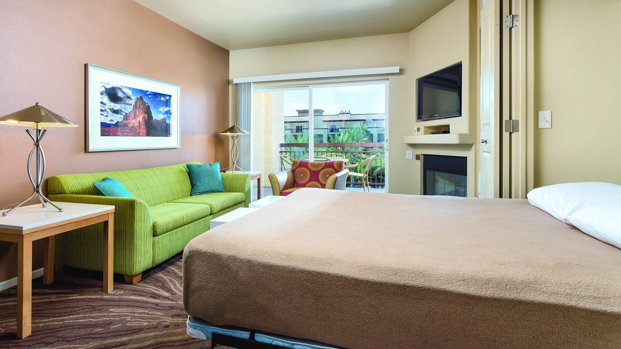 Photo of Bedroom in Enterprise