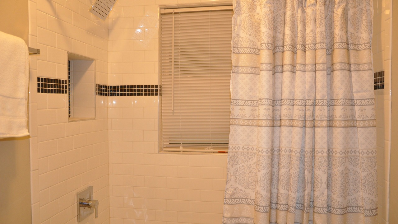 Photo of Bathroom in Central Oklahoma City