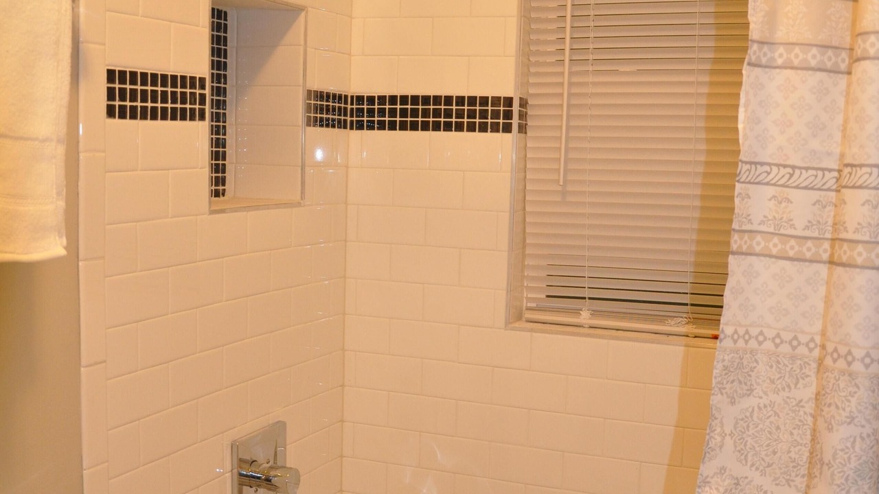 Photo of Bathroom in Central Oklahoma City