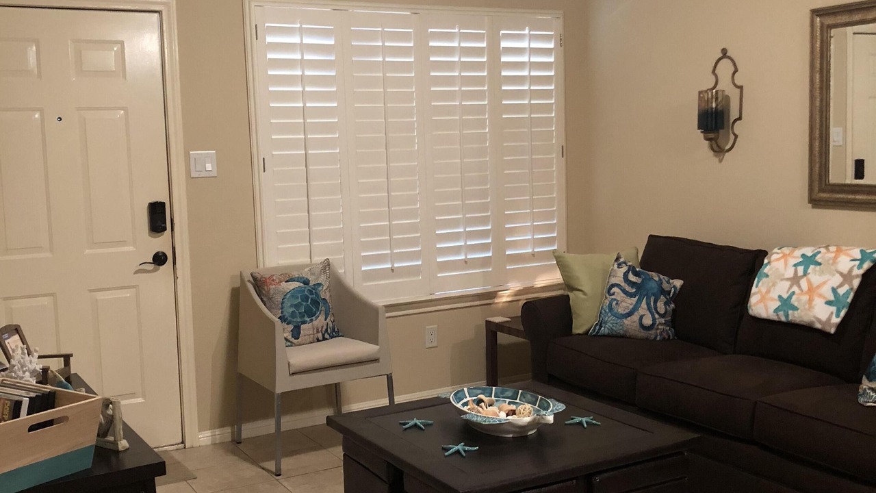 Photo of Livingroom in Highland Lake Estates