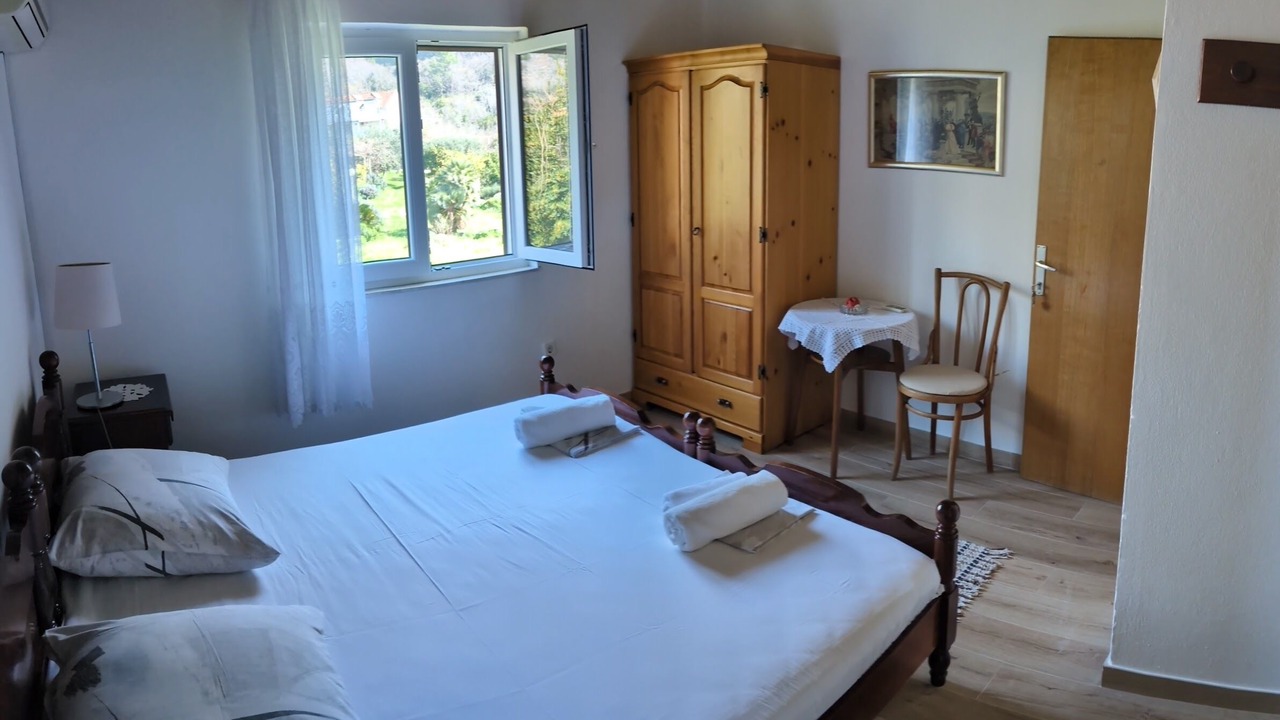 Photo of Bedroom in Slano