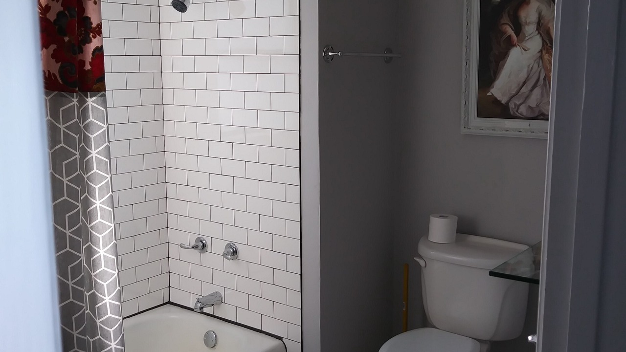 Photo of Bathroom in Elgin