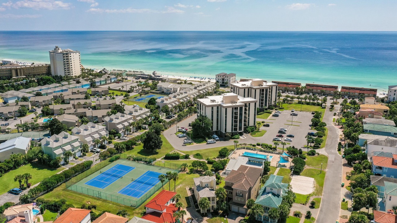 Photo of Others in Destin