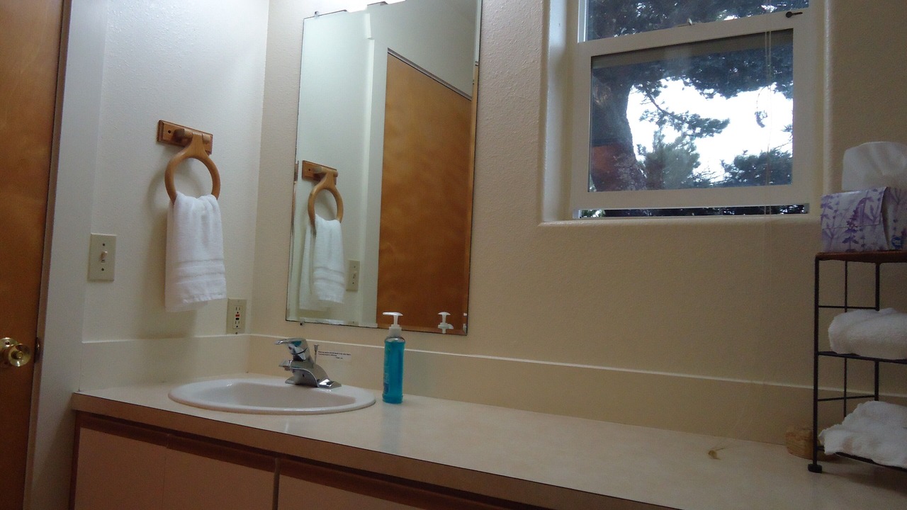 Photo of Bathroom in Waldport