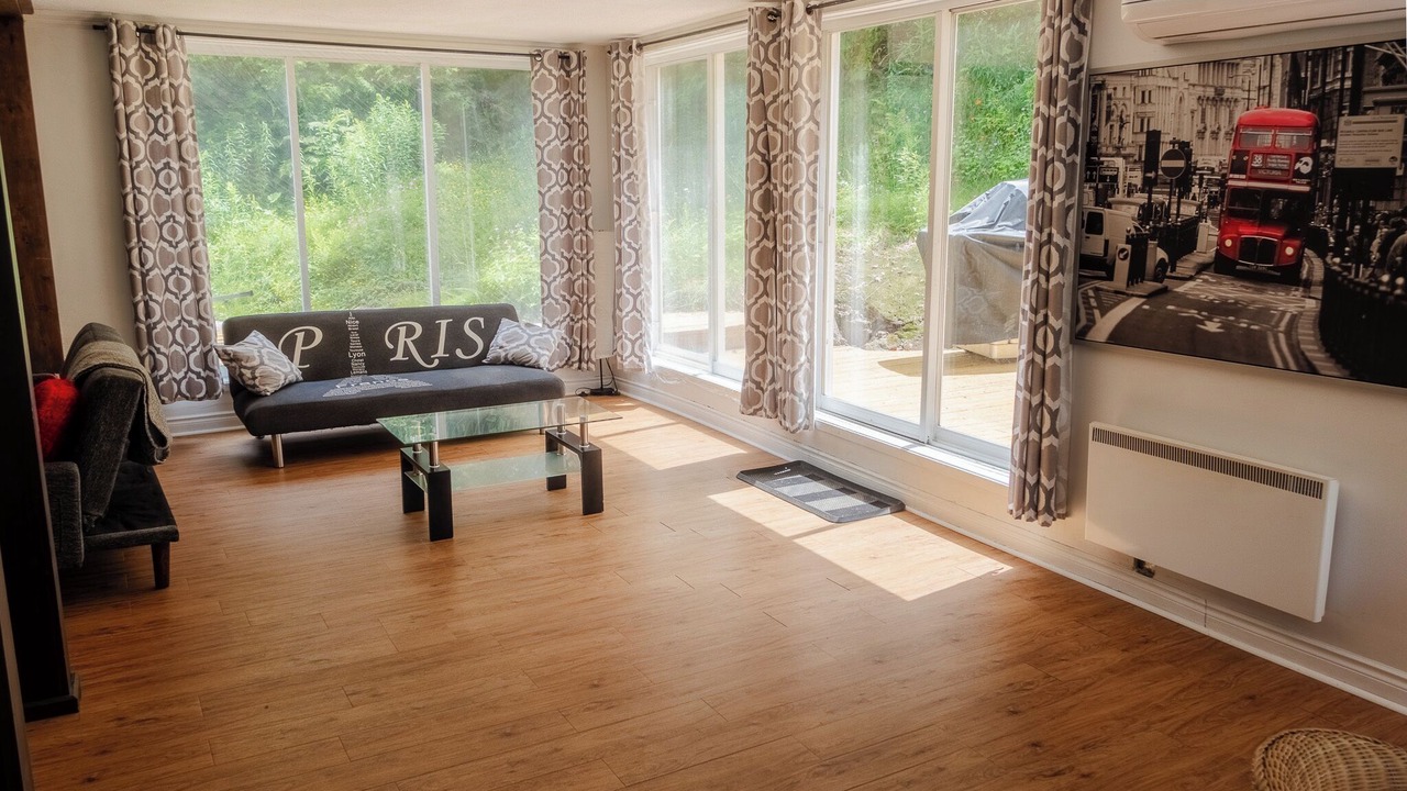 Photo of Livingroom in St-Adolphe-d'Howard