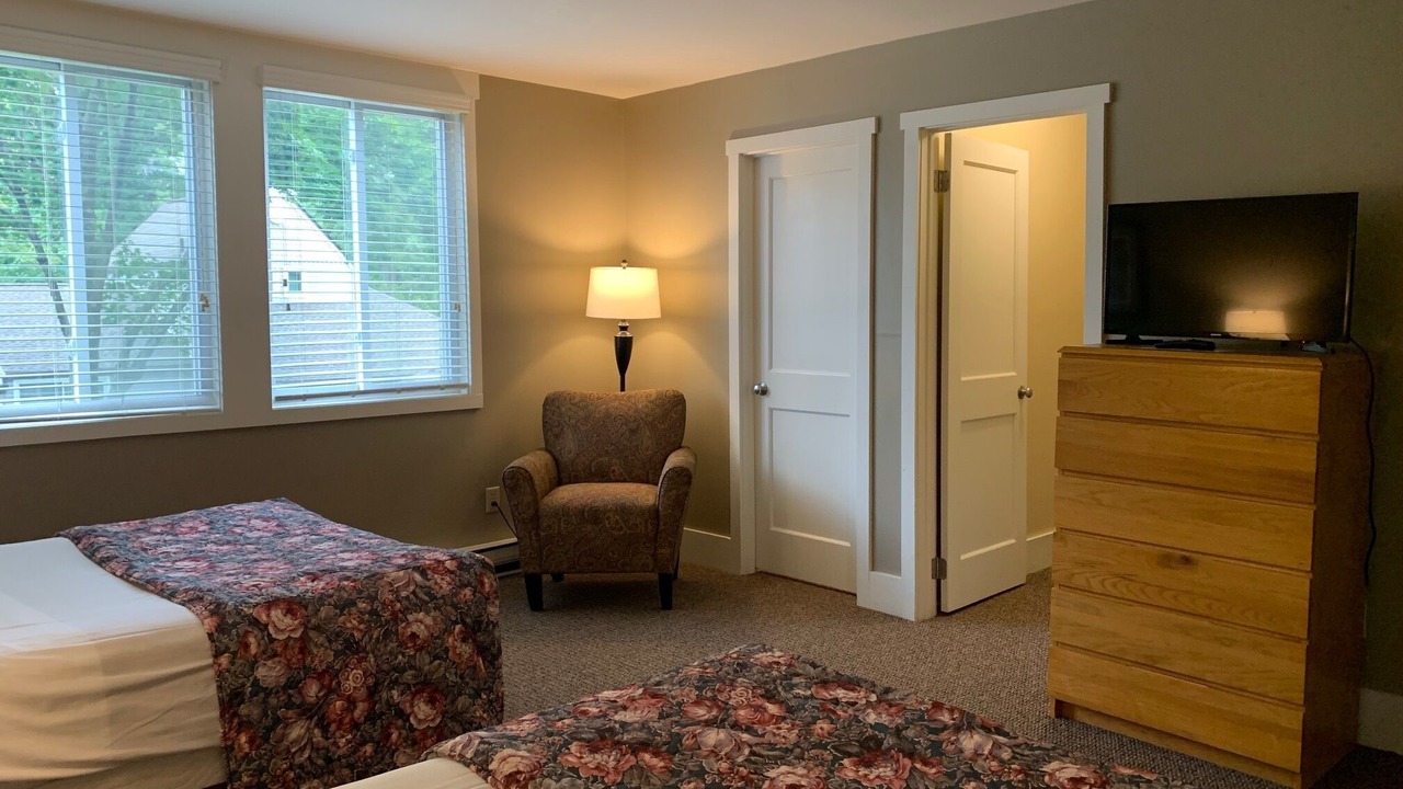 Photo of Bedroom in Shawnee On Delaware