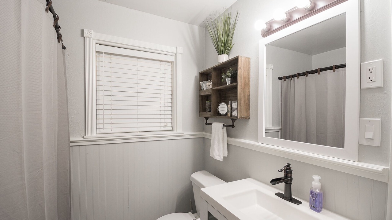 Photo of Bathroom in Forney