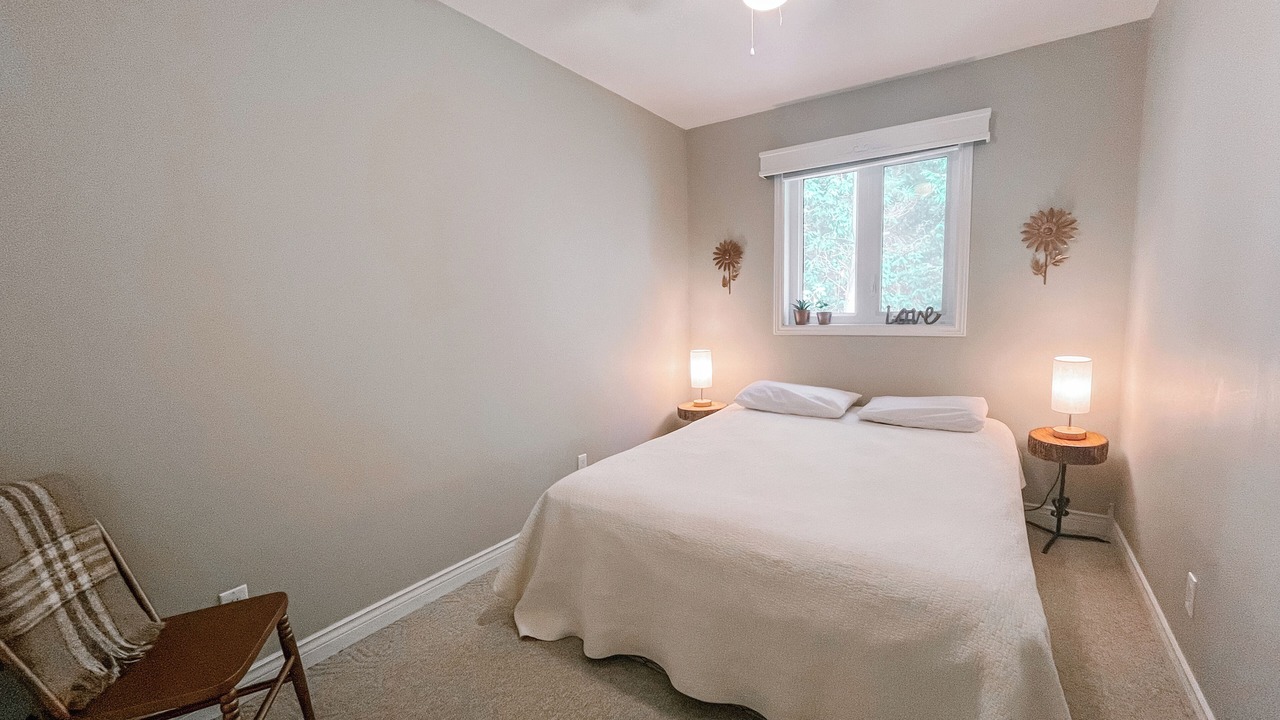 Photo of Bedroom in Port Franks
