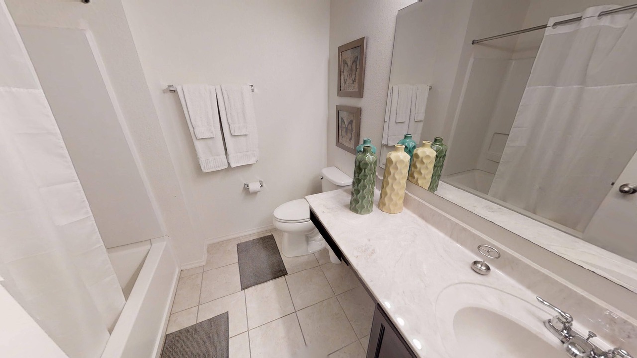 Photo of Bathroom in Crystal Cove