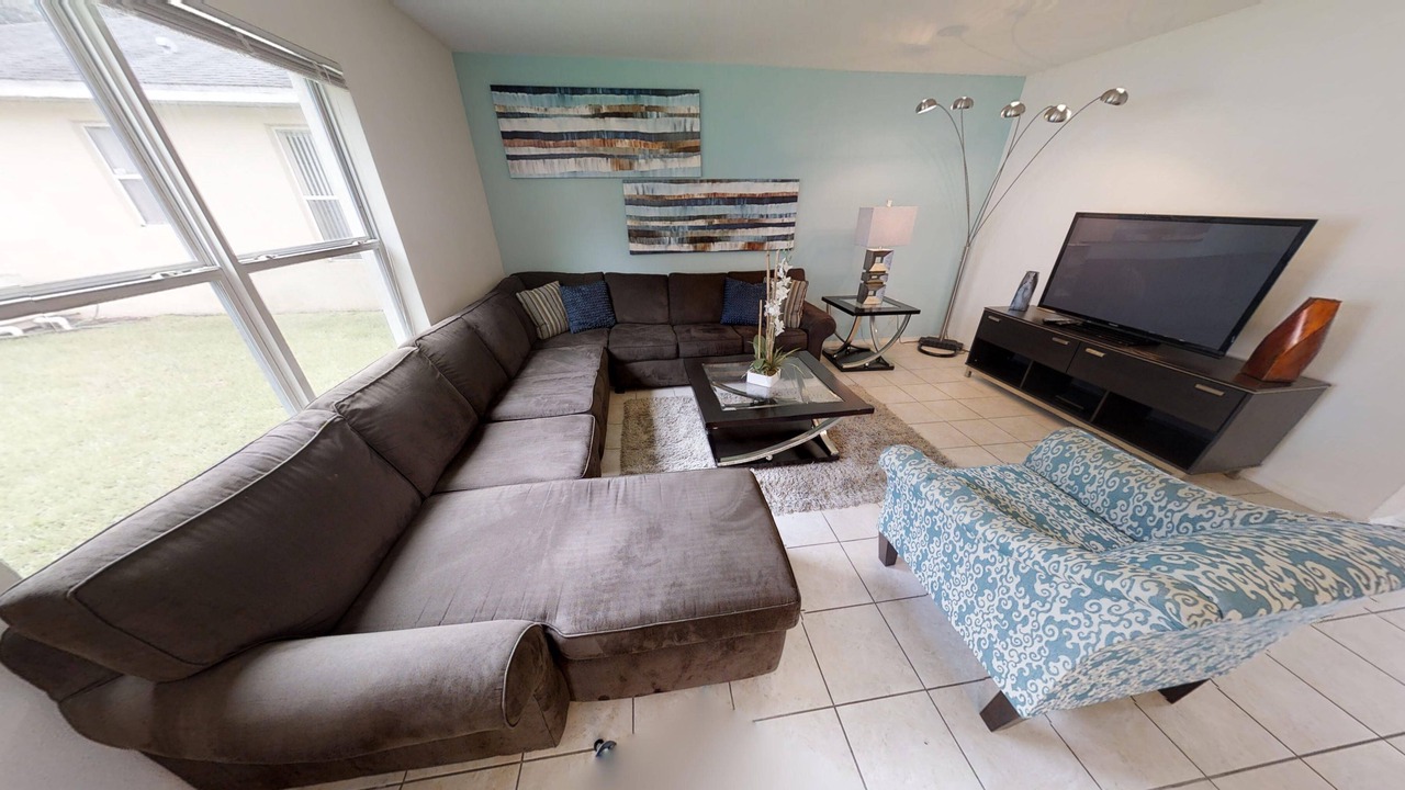 Photo of Livingroom in Crystal Cove