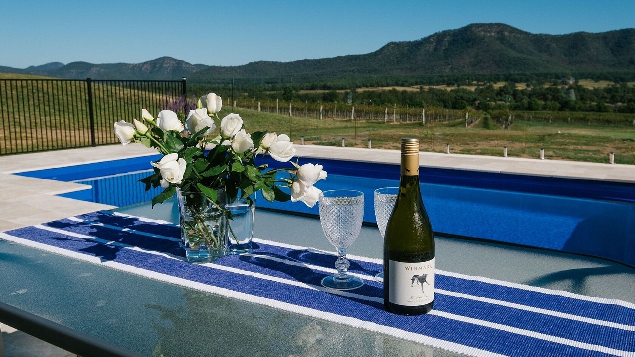 Photo of Outdoor in Broke