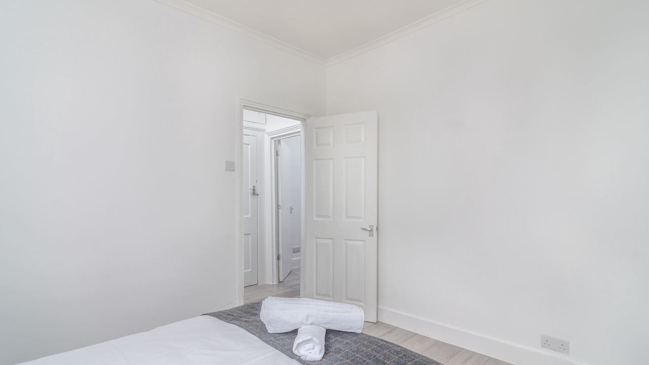 Photo of Bedroom in Plumstead