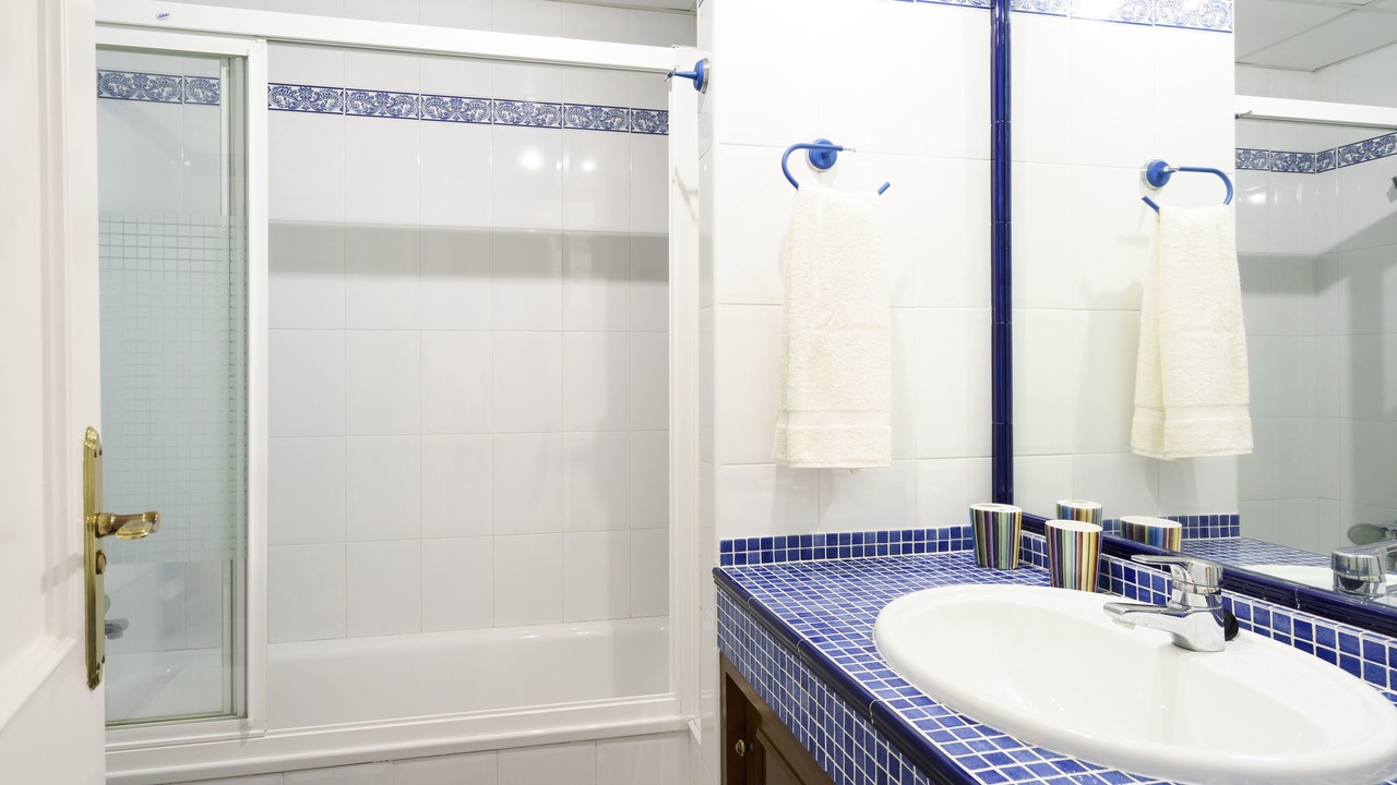 Photo of Bathroom in New Golden Mile