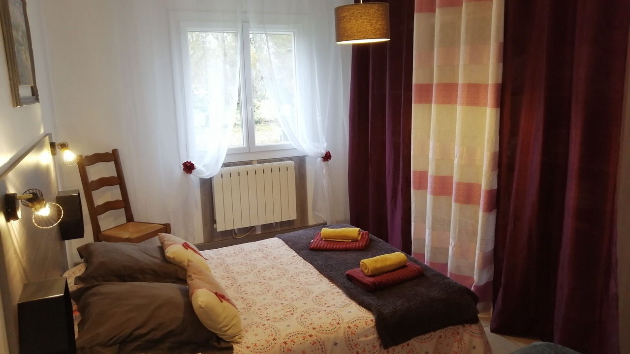 Photo of Bedroom in Cahuzac