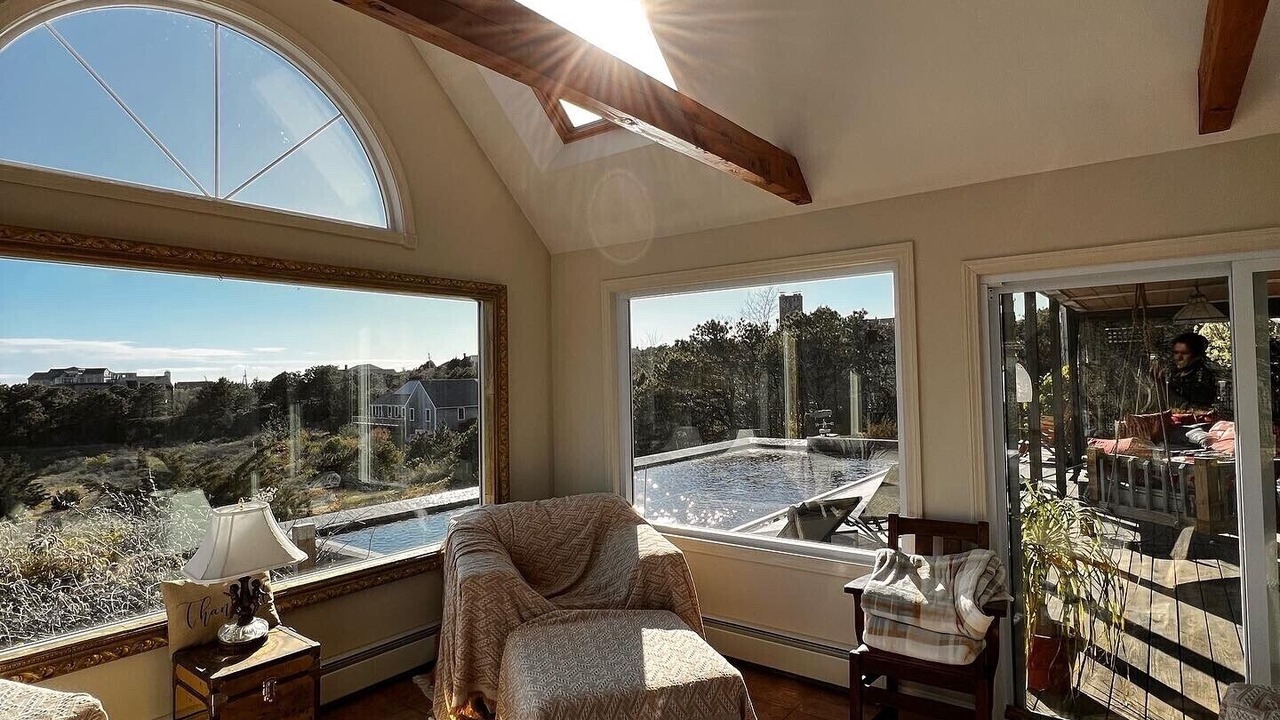 Photo of Livingroom in North Truro