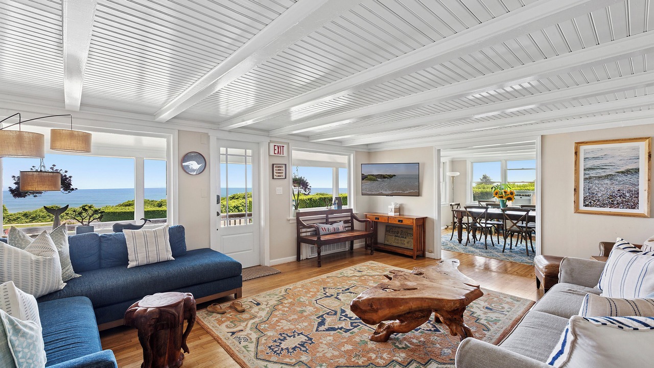 Photo of Livingroom in Montauk