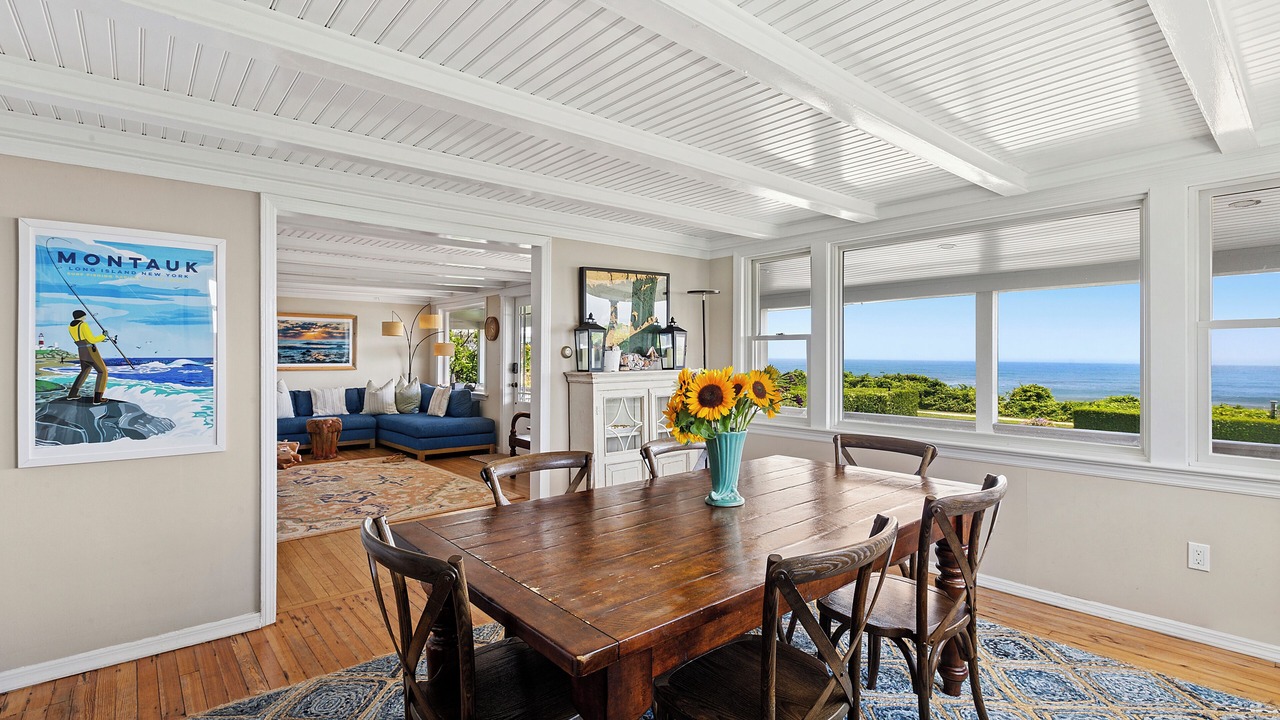 Photo of Livingroom in Montauk