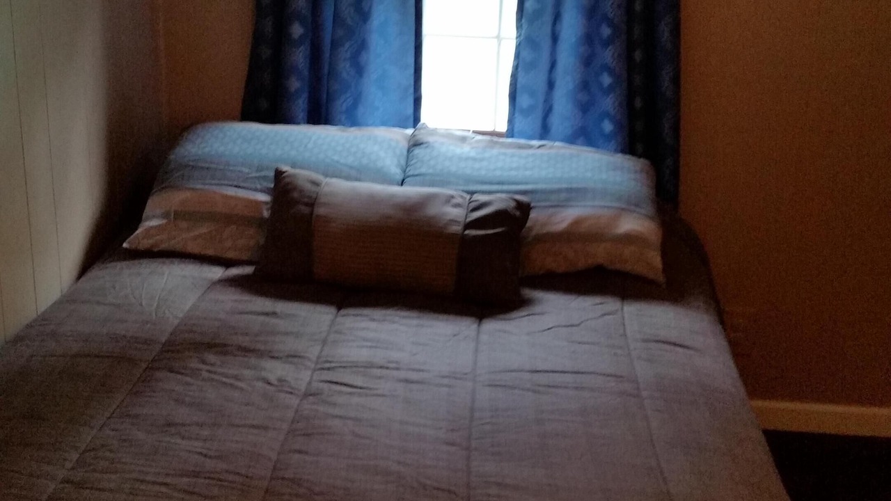 Photo of Bedroom in Rushford Lake