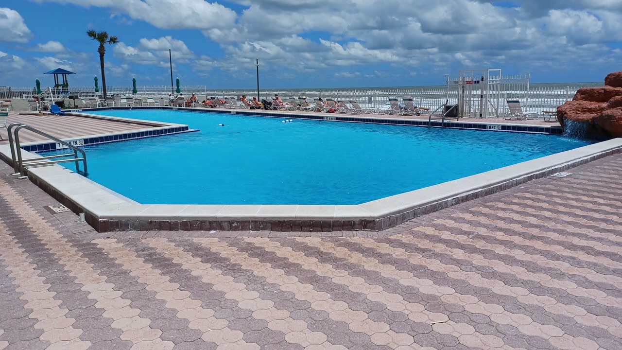 Photo of Outdoor in Lenox Park