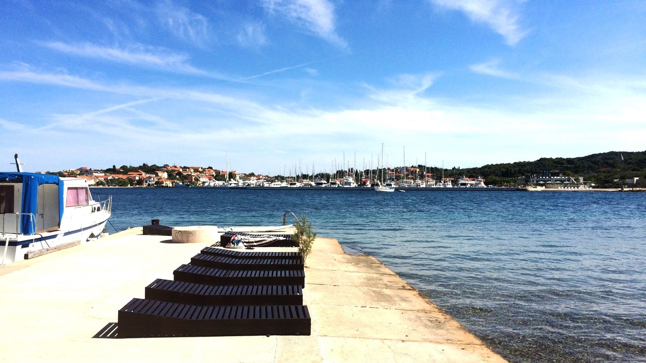 Photo of Outdoor in Lukoran