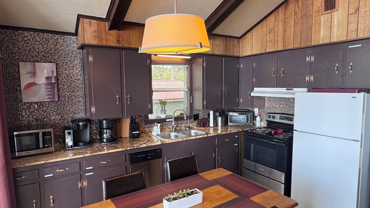 Photo of Kitchen in Milam
