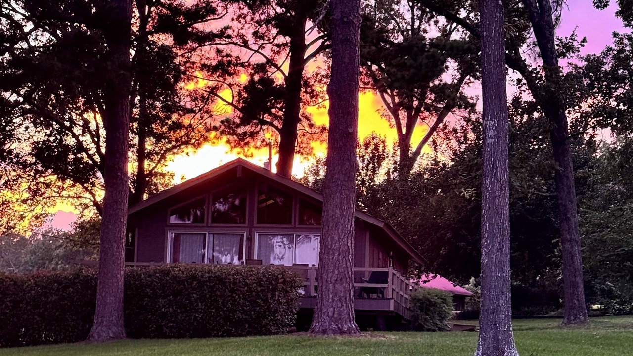 Photo of Outdoor in Milam