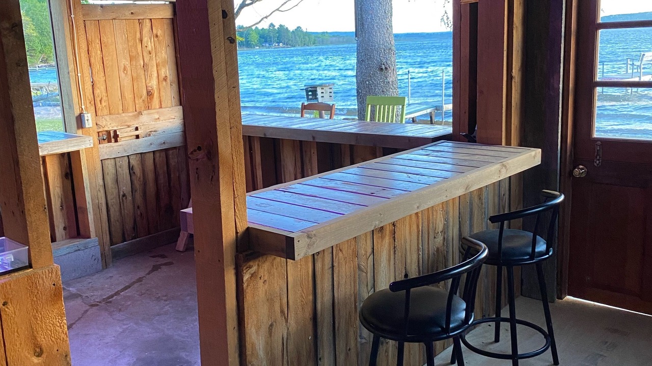 Photo of Outdoor in L'Anse