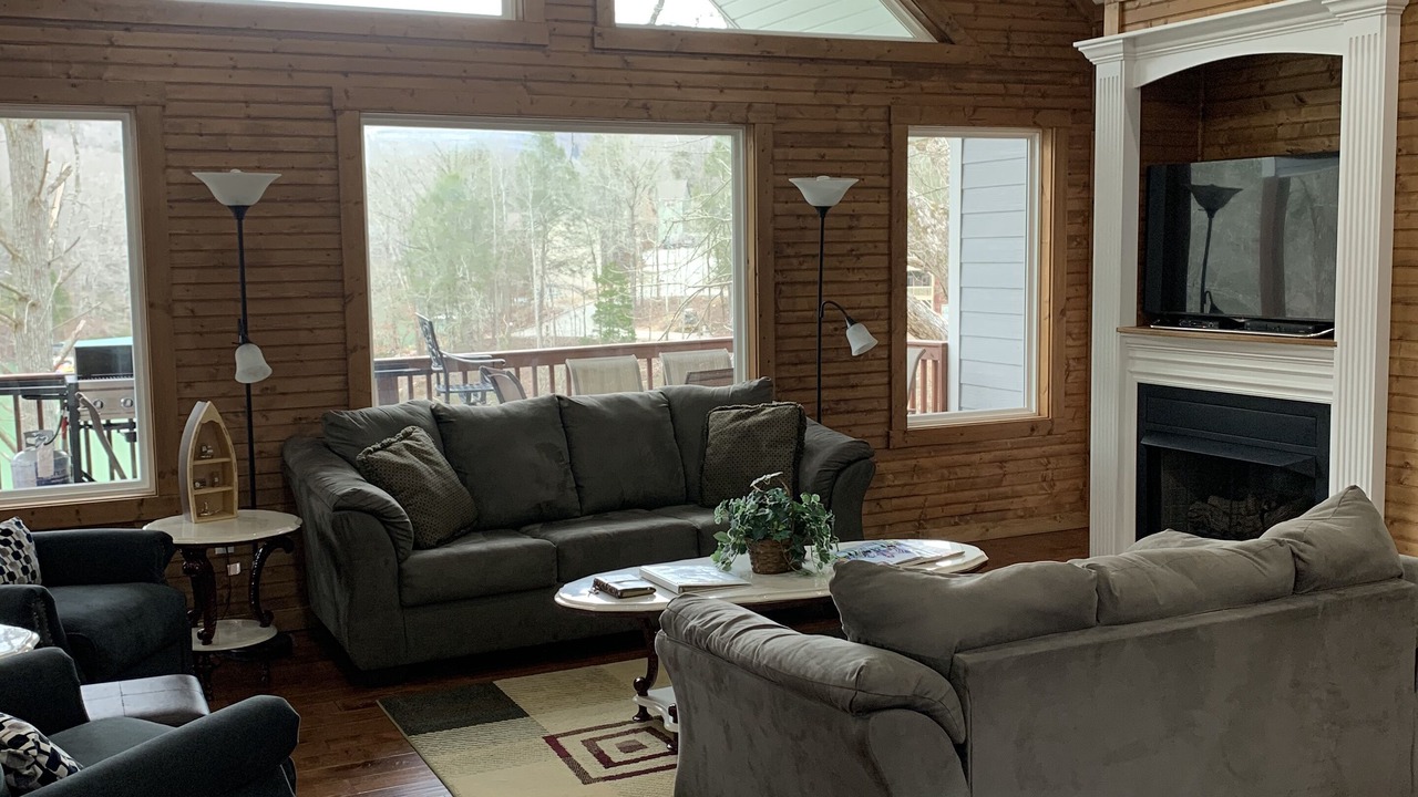 Photo of Livingroom in La Follette