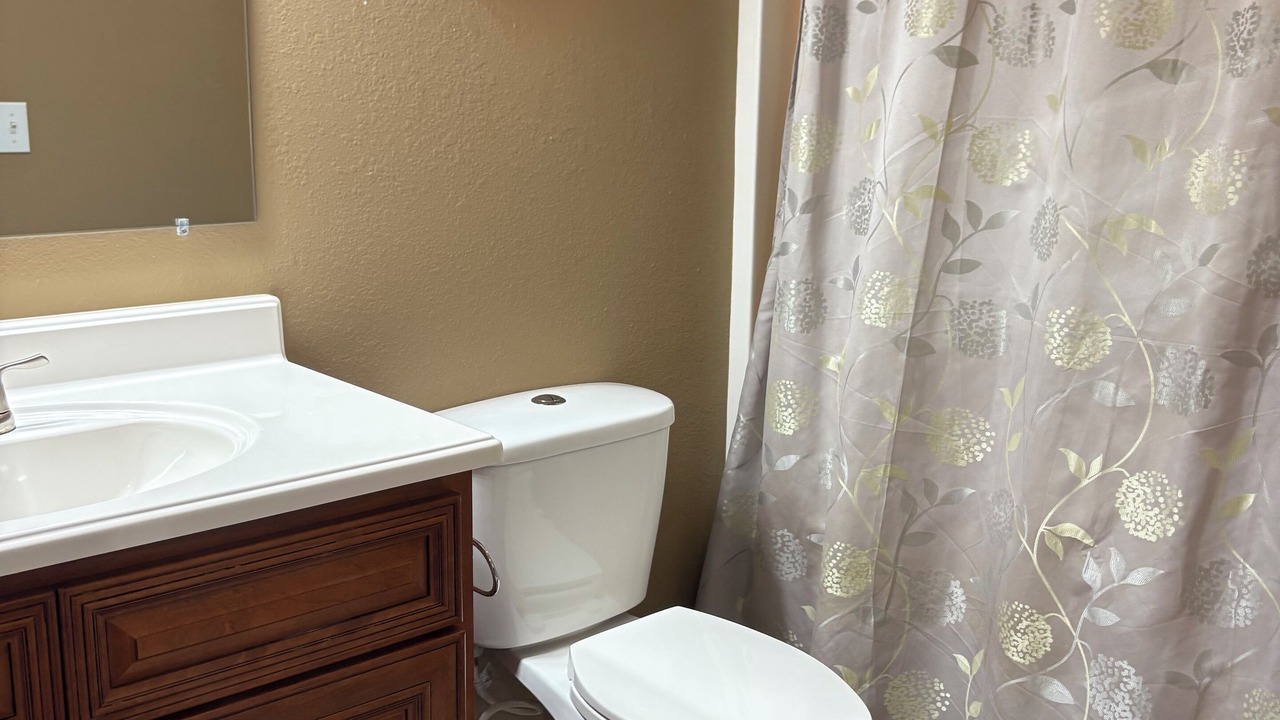 Photo of Bathroom in La Follette