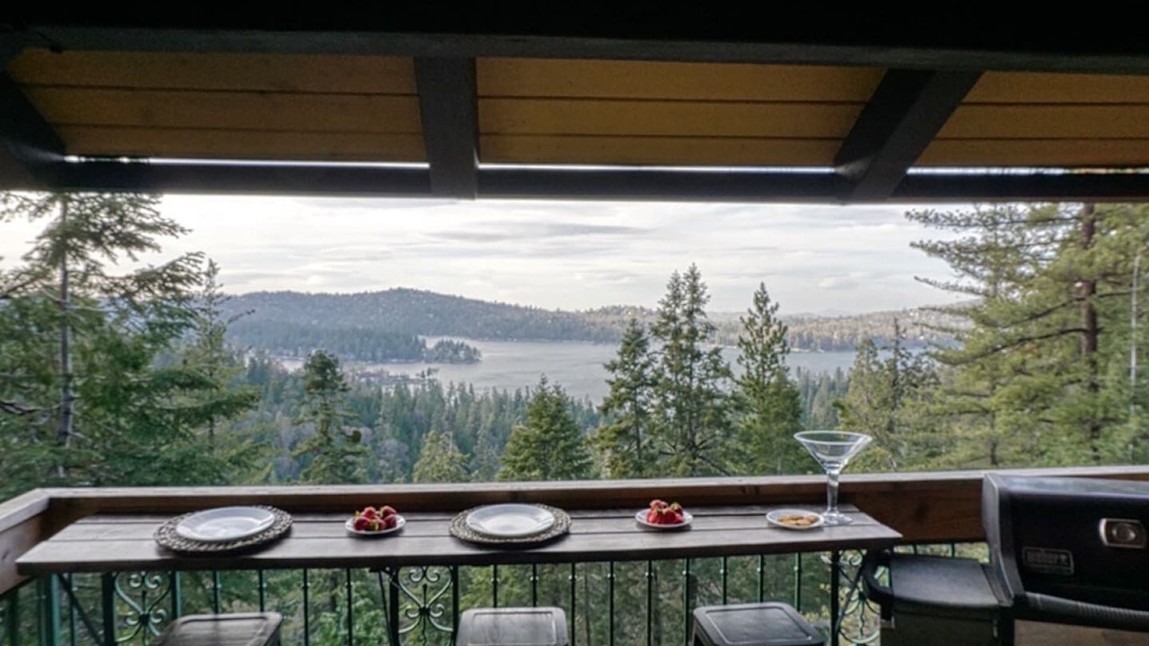 Photo of Outdoor in Lake Arrowhead