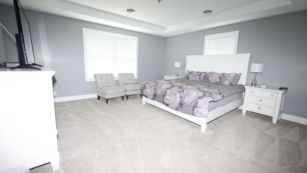 Photo of Bedroom in West Wing Estates