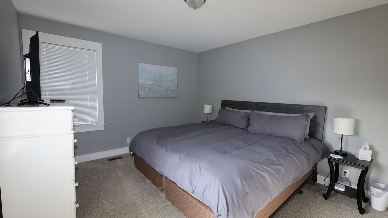 Photo of Bedroom in West Wing Estates