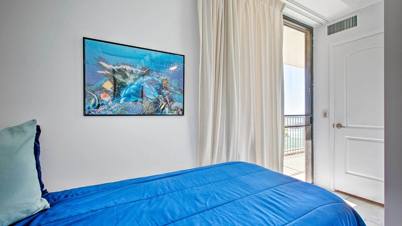 Photo of Bedroom in Makaha