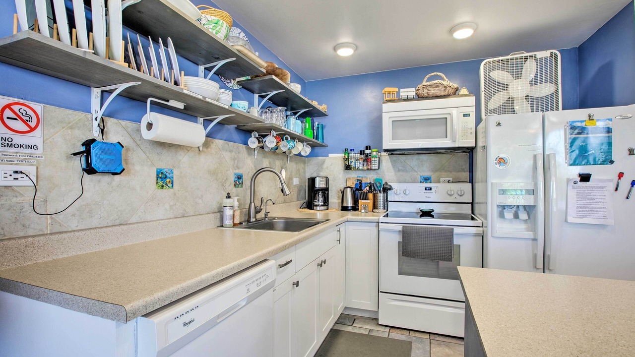 Photo of Kitchen in Makaha